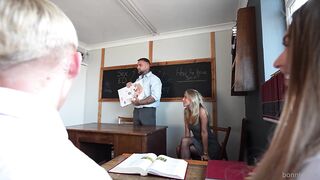 Bonnie Blue, IrishLina And PenelopePeaches In A Classroom Fuck Session OnlyFans