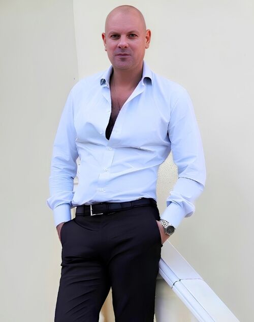 Leo Casanova