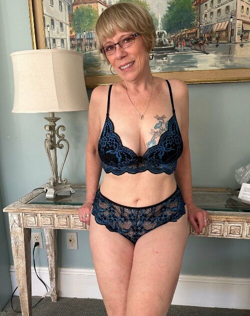 Lisa_Onthe_Weekend_Plus
