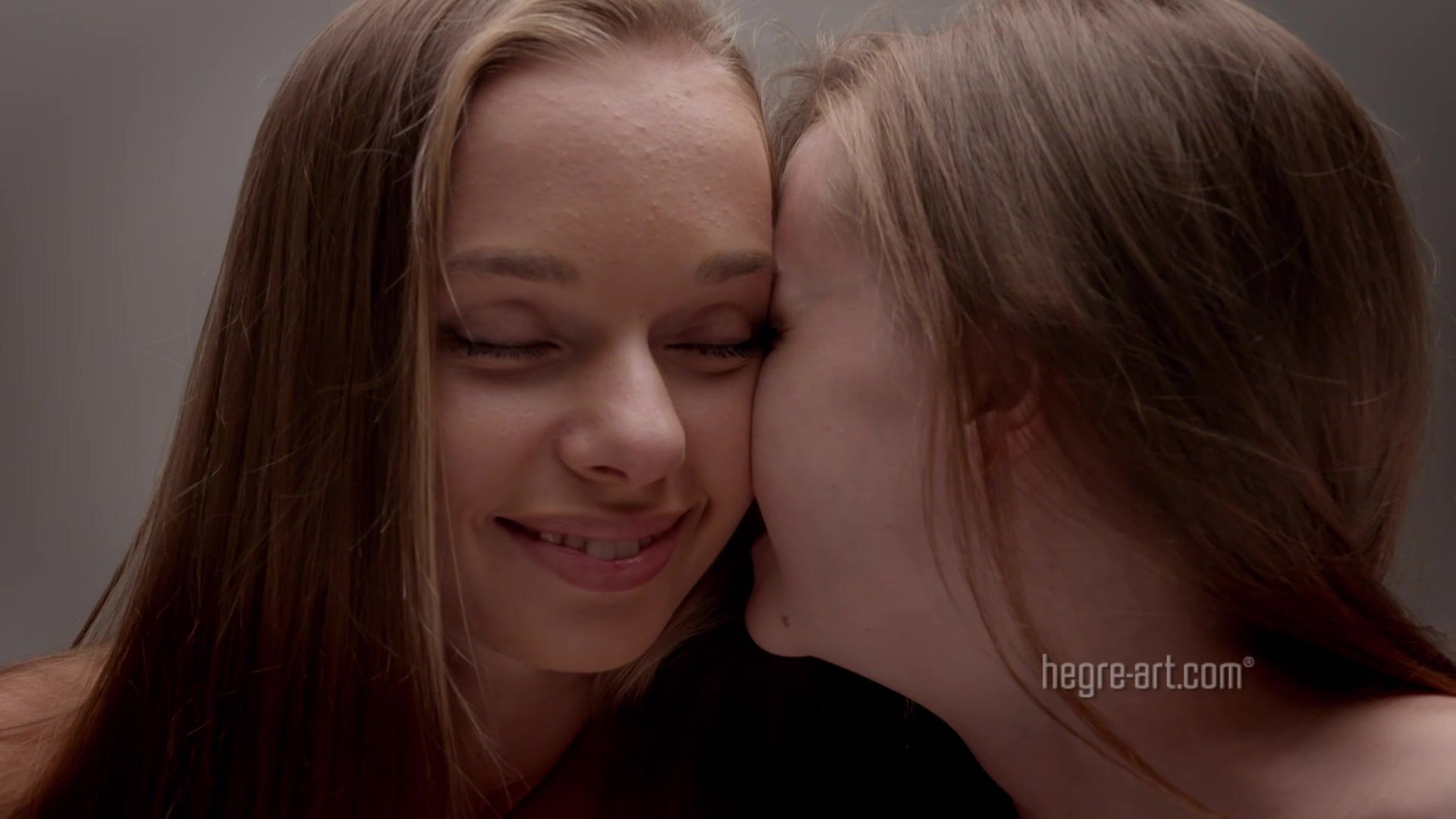 Emily Bloom Erotic Pussy Licking
