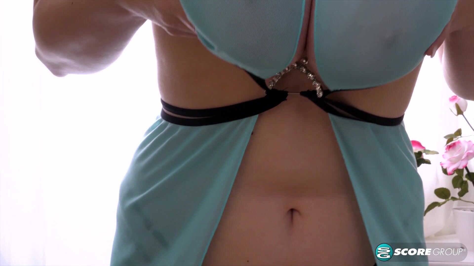 Chubby Codi Vore Rubs Her Pussy And Plugs Her Hungry Asshole