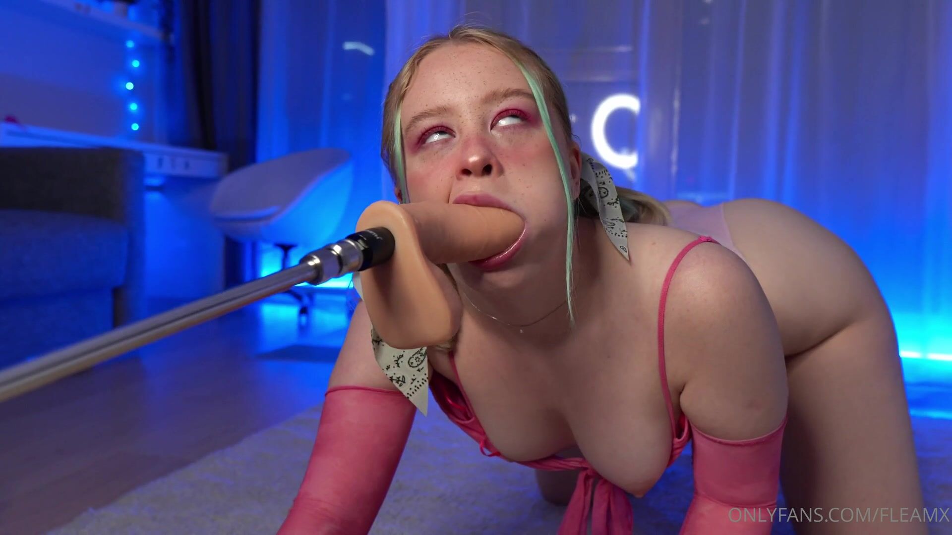Fleamx BJ And Fuck With Sex Machine