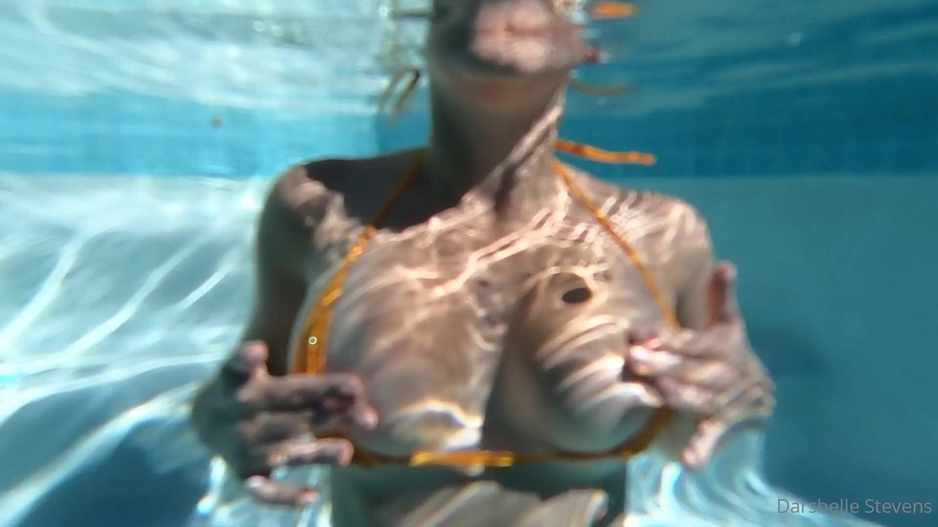 Darshelle Stevens Gets Fucked In The Pool