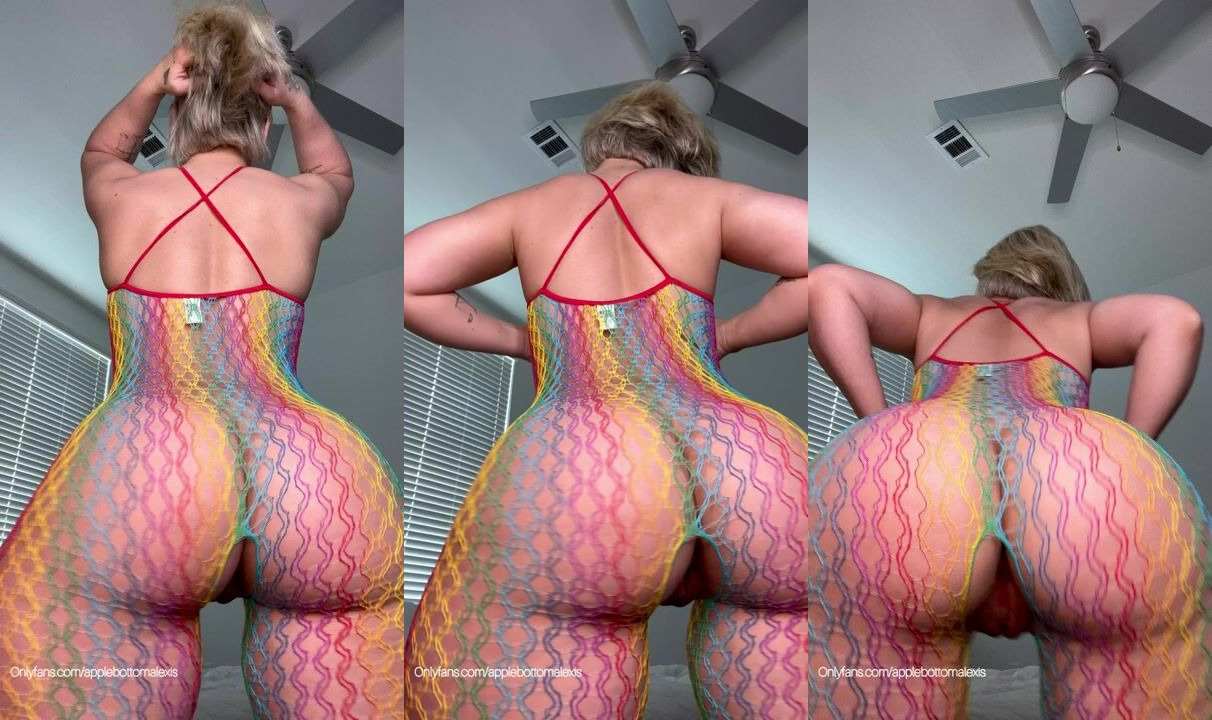 Jane Ford Seduces By Shaking Her Big Ass