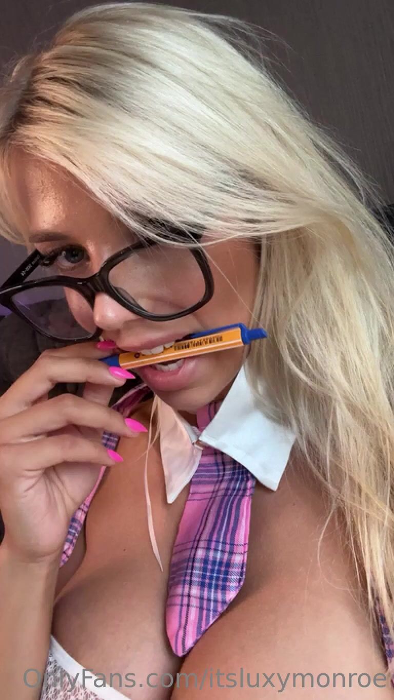 Luxydutch Teasing While Wearing A Slutty School Uniform
