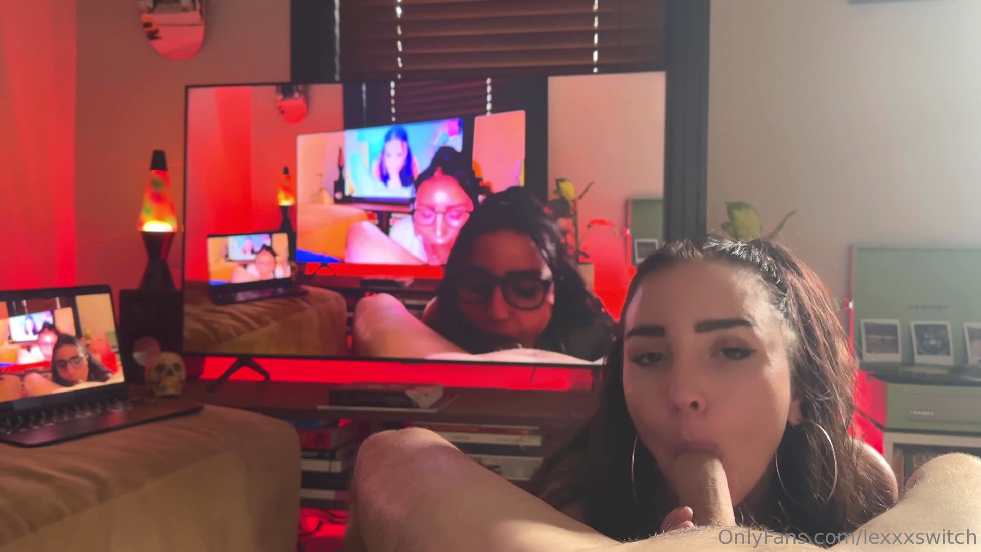 Lexxxswitch Blows BF's Dick Until It Cums