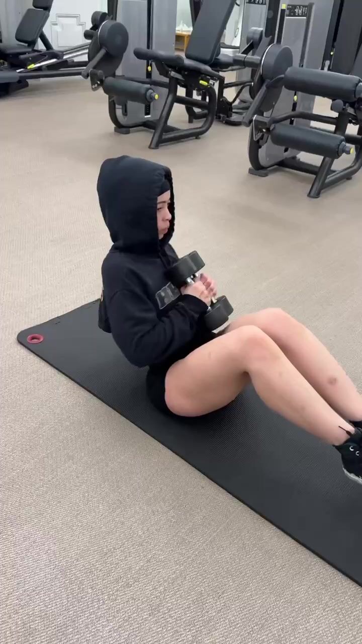 Thicc Ice Spice Exercises To Stay In Shape