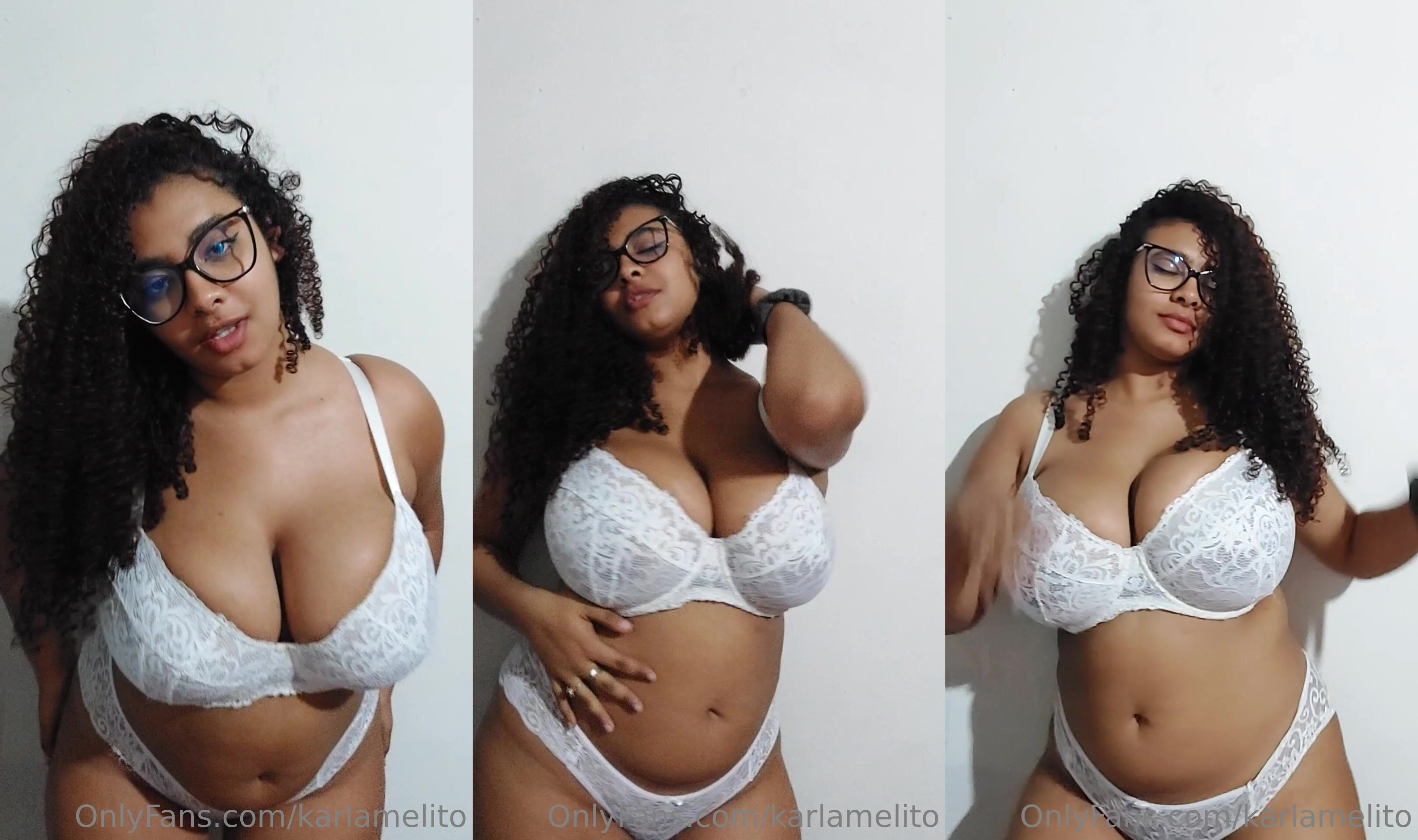 Karlamelito Dances Seductively In Lingerie
