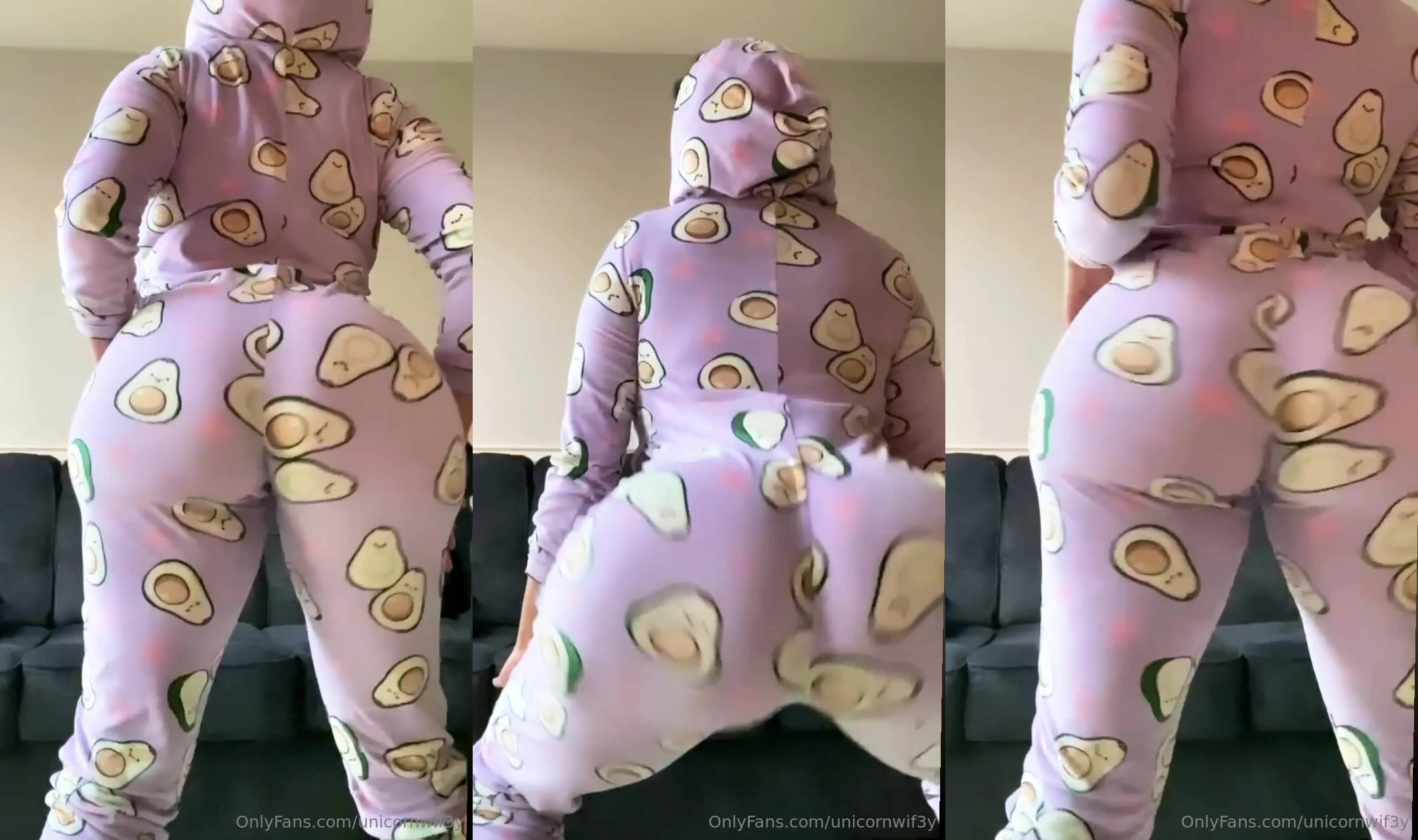 Unicornwif3y Wiggles Her Big Ass