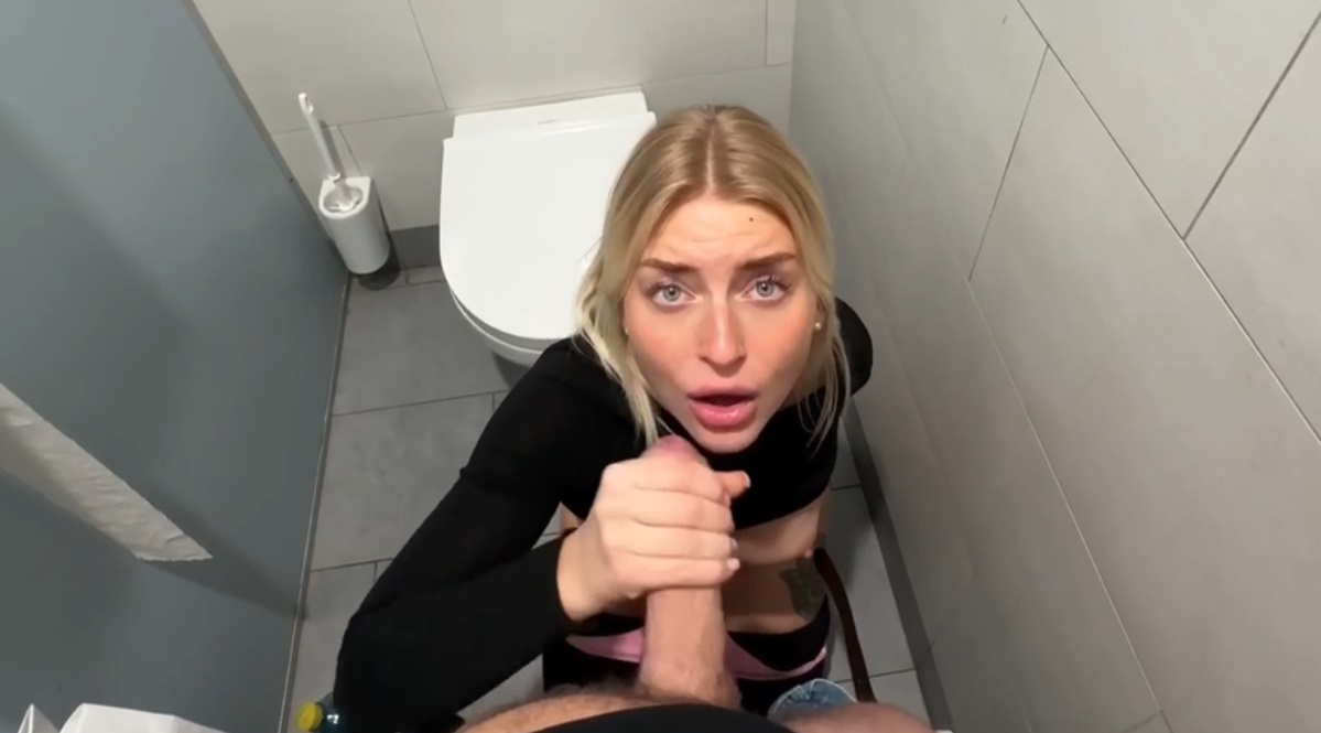 Fulfilling Lia Engel's Bathroom Sex Fantasy