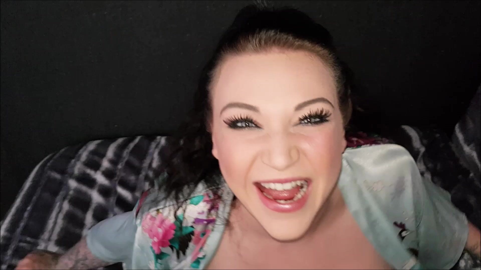MILF Harmony Reigns Takes On A Real BBC