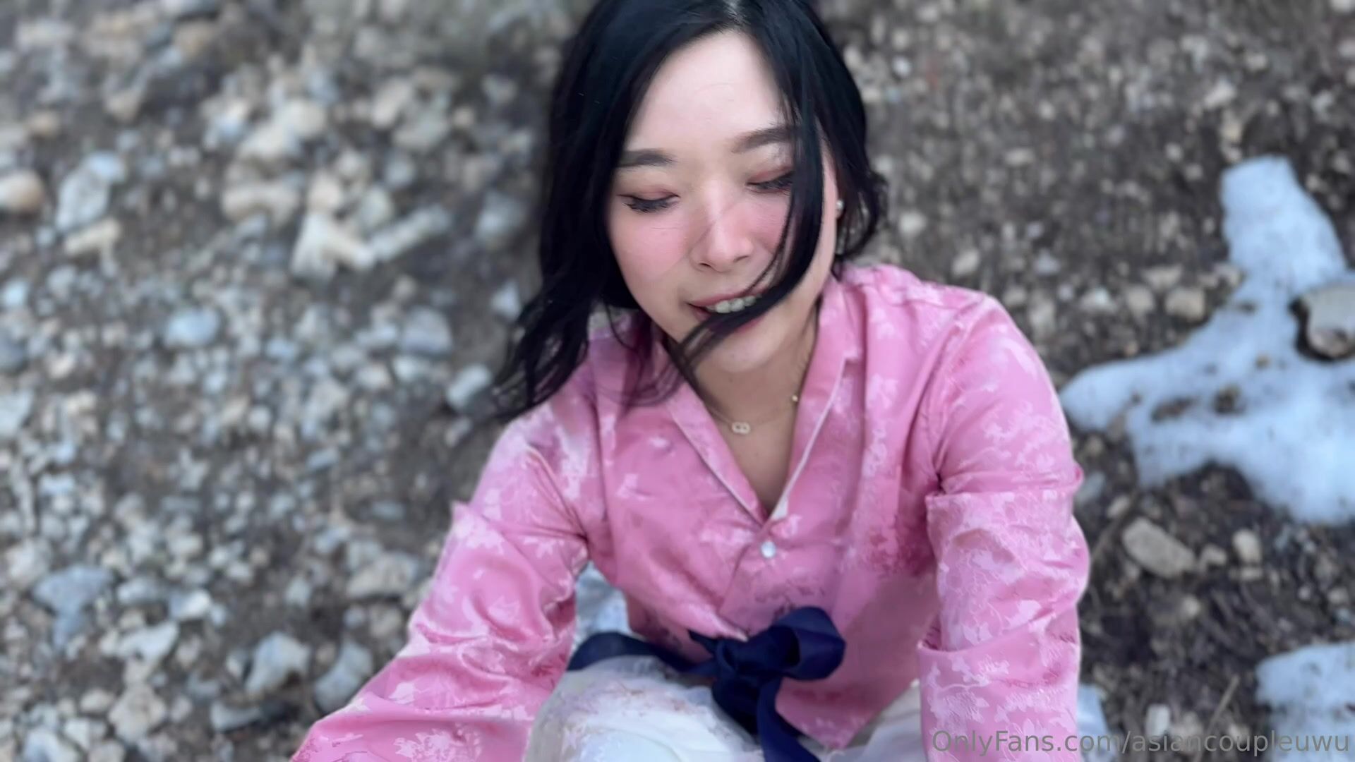 Elle Lee Sucks And Gets Fucked Outdoor