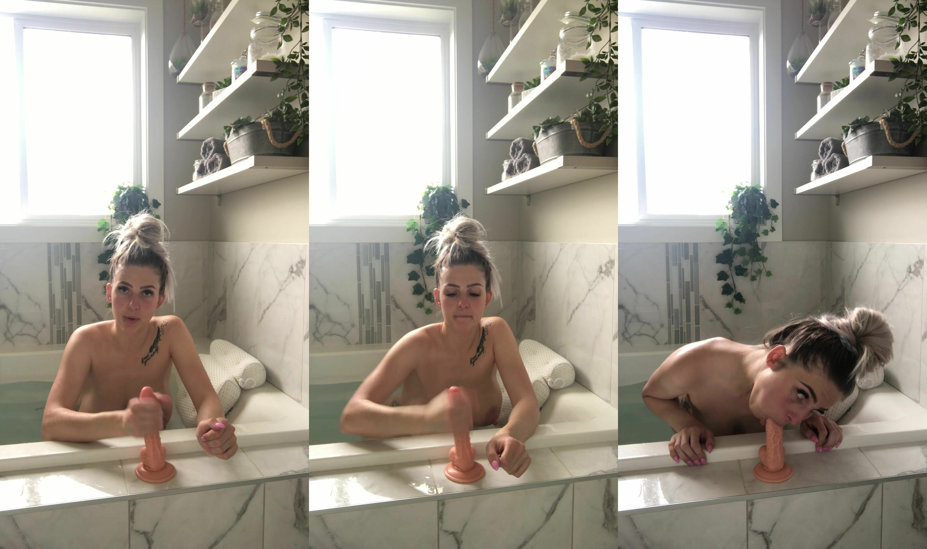 Roxy Stylez Plays With Dildo In The Tub
