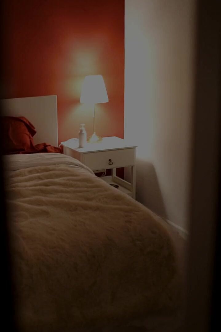 My Sweet Apple Gets Fucked In The Pool And Finishes On The Bed