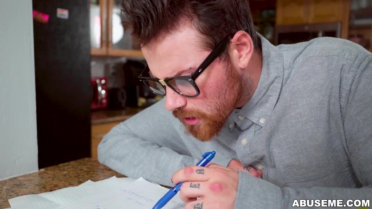 Valerica Steele Abuse Me Sextape