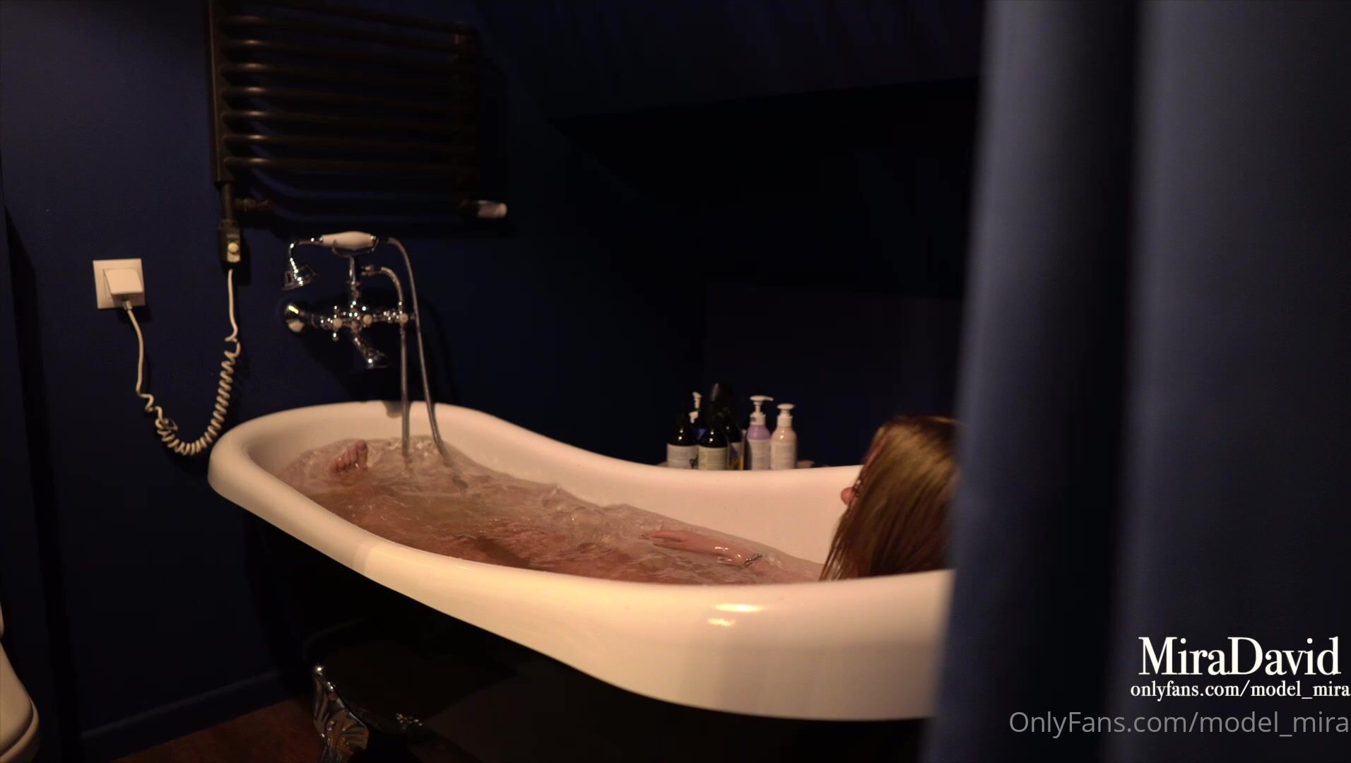 Model_Mira Has Sex On A Big Sofa POV